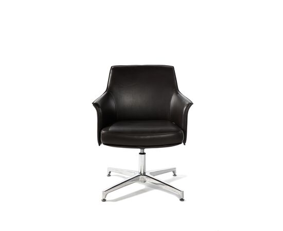 Кресло Бордо СФ (CF) 680x680x840 К1918 КФ блак леатер (C1918 CF black leather) Чёрный, Основной цвет: Чёрный, Ширина: 680, Высота: 840, Глубина: 680, Материал подлокотников: обитые кожей, Вес: 20,3, Материал крестовины: Алюминий, Материал сиденья: натуральная кожа, Регулировка подголовника: Нет, Материал спинки: натуральная кожа, Рекомендованная максимальная нагрузка: 130 кг, Регулировка спинки: Нет, Цвет подлокотников: Черный, Объем: 0,3, Артикул: К1918 КФ блак леатер (C1918 CF black leather), изображение 2post-test