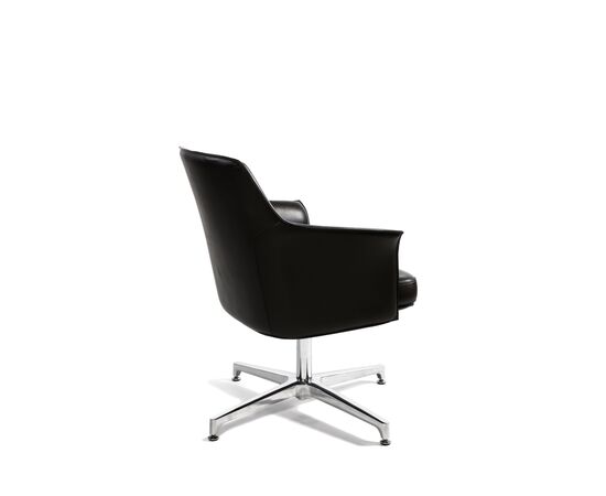 Кресло Бордо СФ (CF) 680x680x840 К1918 КФ блак леатер (C1918 CF black leather) Чёрный, Основной цвет: Чёрный, Ширина: 680, Высота: 840, Глубина: 680, Материал подлокотников: обитые кожей, Вес: 20,3, Материал крестовины: Алюминий, Материал сиденья: натуральная кожа, Регулировка подголовника: Нет, Материал спинки: натуральная кожа, Рекомендованная максимальная нагрузка: 130 кг, Регулировка спинки: Нет, Цвет подлокотников: Черный, Объем: 0,3, Артикул: К1918 КФ блак леатер (C1918 CF black leather), изображение 4post-test