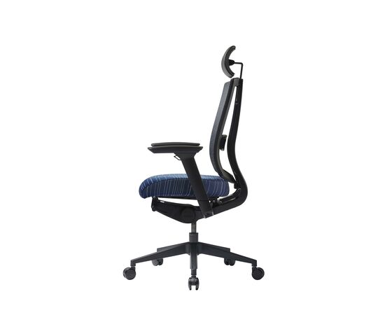 Кресло Дуорест (Duorest) BR-200C-T латекс 690x560x610 БР-200К-Т (BR-200C-T) латекс Черный/Синий, Основной цвет: Черный/Синий, Ширина: 690, Ролики: 60 мм, Высота: 610, Глубина: 560, Материал подлокотников: 3Д (3D), Вес: 26, Материал сиденья: Ткань БАМБОО (BAMBOO), Подголовник: есть, Материал спинки: Сетка черная, Рекомендованная максимальная нагрузка: 130 кг, Артикул: БР-200К-Т (BR-200C-T) латекс, изображение 3post-test