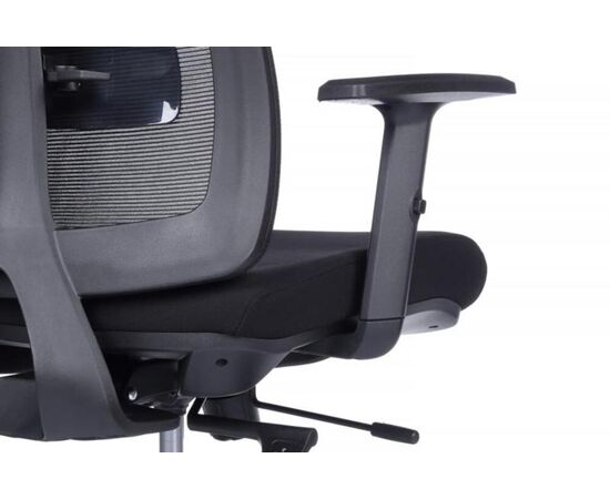 Кресло Астра 67x64x120/130 W-365A Чёрный, Основной цвет: Чёрный, Ширина: 67, Высота: 130, Глубина: 64, Максимальная ширина: 67, Максимальная глубина: 64, Максимальная высота: 130, Вес: 19,2, Материал сиденья: ткань, Механизм: синхромеханизм со слайдером, фиксация в 4 положениях, Подголовник: черный пластик 2D, Цвет сиденья: Черный, Цвет спинки: Черный, Максимальная нагрузка: 120, Материал спинки: сетка, Гарантия: 5 лет, Страна производитель: Китай, Объем: 0,163, Бренд: РИВА ООО, Артикул для сайта: W-365A, изображение 9post-test