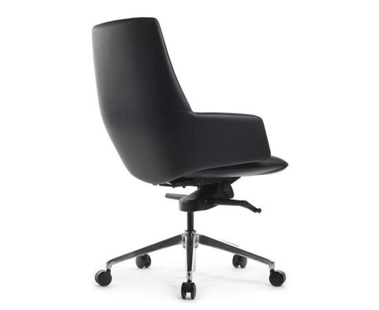 Кресло Спелл-M 68x68x88/94 B1719 Чёрный, Основной цвет: Чёрный, Ширина: 68, Высота: 94, Глубина: 68, Максимальная ширина: 68, Максимальная глубина: 68, Максимальная высота: 94, Вес: 21,6, Материал сиденья: натуральная кожа/экокожа, Механизм: мультиблок с фиксацией в 3 положениях, Подголовник: обтянутые кожей в цвет кресла, Цвет сиденья: Черный, Цвет спинки: Черный, Максимальная нагрузка: 120, Материал спинки: натуральная кожа/экокожа, Гарантия: 5 лет, Страна производитель: Китай, Объем: 0,372, Бренд: РИВА ООО, Артикул для сайта: B1719, изображение 4post-test