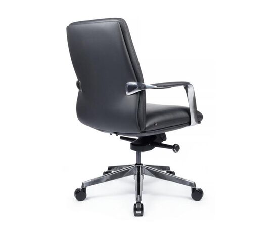 Кресло Пабло-M 67x67x95/101 B2216-1 Чёрный, Основной цвет: Чёрный, Ширина: 67, Высота: 101, Глубина: 67, Максимальная ширина: 67, Максимальная глубина: 67, Максимальная высота: 101, Вес: 23,5, Материал сиденья: натуральная кожа/экокожа, Механизм: мультиблок с фиксацией в 3 положениях, Подголовник: алюминий, с накладками из кожи в цвет кресла, Цвет сиденья: Черный, Цвет спинки: Черный, Максимальная нагрузка: 150, Материал спинки: натуральная кожа/экокожа, Гарантия: 5 лет, Страна производитель: Китай, Объем: 0,185, Бренд: РИВА ООО, Артикул для сайта: B2216-1, изображение 3post-test