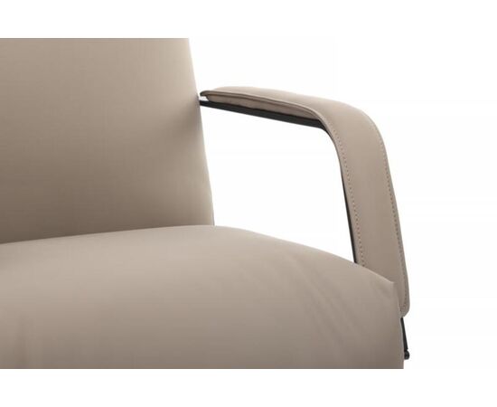 Кресло Отто RCH 68x74x120/130 CM-P001AS Бежевый, Основной цвет: Бежевый, Ширина: 68, Высота: 130, Глубина: 74, Максимальная ширина: 68, Максимальная глубина: 74, Максимальная высота: 130, Вес: 28, Материал сиденья: экокожа, Механизм: топ-ган, Подголовник: черный металл, с накладками из экокожи в цвет кресла, Цвет сиденья: Бежевый, Цвет спинки: Бежевый, Максимальная нагрузка: 150, Материал спинки: экокожа, Гарантия: 1 год, Страна производитель: Китай, Объем: 0,405, Бренд: РИВА ООО, Артикул для сайта: CM-P001AS, изображение 11post-test