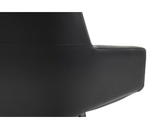 Кресло Спелл 68x68x119/125 A1719 Чёрный, Основной цвет: Чёрный, Ширина: 68, Высота: 125, Глубина: 68, Максимальная ширина: 68, Максимальная глубина: 68, Максимальная высота: 125, Вес: 23,4, Материал сиденья: натуральная кожа/экокожа, Механизм: мультиблок с фиксацией в 3 положениях, Подголовник: обтянутые кожей в цвет кресла, Цвет сиденья: Черный, Цвет спинки: Черный, Максимальная нагрузка: 120, Материал спинки: натуральная кожа/экокожа, Гарантия: 5 лет, Страна производитель: Китай, Объем: 0,479, Бренд: РИВА ООО, Артикул для сайта: A1719, изображение 9post-test