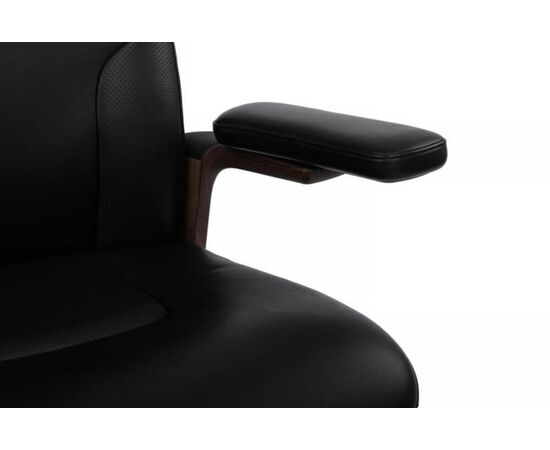 Кресло Марк 74x70x120/126 FK006-A Чёрный, Основной цвет: Чёрный, Ширина: 74, Высота: 126, Глубина: 70, Максимальная ширина: 74, Максимальная глубина: 70, Максимальная высота: 126, Вес: 35,2, Материал сиденья: натуральная кожа, Механизм: синхромеханизм со слайдером с фиксацией в 3 положениях, Подголовник: 3D, с накладками из кожи в цвет кресла, Цвет сиденья: Черный, Цвет спинки: Черный, Максимальная нагрузка: 250, Материал спинки: натуральная кожа, Гарантия: 5 лет, Страна производитель: Китай, Объем: 0,389, Бренд: РИВА ООО, Артикул для сайта: FK006-A, изображение 16post-test