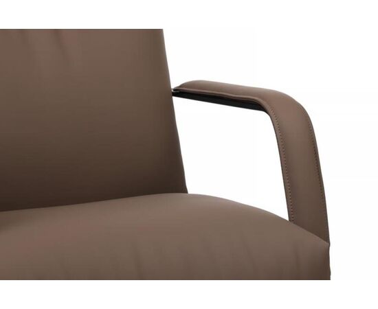 Кресло Отто RCH 64x74x109 CV-P001BS Коричневый, Основной цвет: Коричневый, Ширина: 64, Высота: 109, Глубина: 74, Максимальная ширина: 64, Максимальная глубина: 74, Максимальная высота: 109, Вес: 24,8, Материал сиденья: экокожа, Подголовник: металлические, с накладками из экокожи в цвет кресла, Цвет сиденья: Коричневый, Цвет спинки: Коричневый, Максимальная нагрузка: 150, Материал спинки: экокожа, Гарантия: 1 год, Страна производитель: Китай, Объем: 0,314, Бренд: РИВА ООО, Артикул для сайта: CV-P001BS, изображение 9post-test