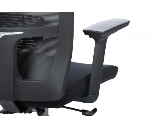 Кресло Фикс RCH 68x68x103/113 831E-3D-M3 Чёрный, Основной цвет: Чёрный, Ширина: 68, Высота: 113, Глубина: 68, Максимальная ширина: 68, Максимальная глубина: 68, Максимальная высота: 113, Вес: 15,4, Материал сиденья: ткань, Механизм: топ-ган люкс, Подголовник: черный пластик 3D, Цвет сиденья: Черный, Цвет спинки: Черный, Максимальная нагрузка: 120, Материал спинки: сетка, Гарантия: 1 год, Страна производитель: Китай, Объем: 0,148, Бренд: РИВА ООО, Артикул для сайта: 831E-3D-M3, изображение 12post-test